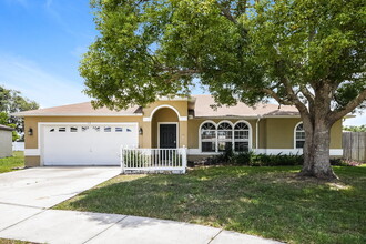 115 Pine Top Ln in Kissimmee, FL - Building Photo - Building Photo