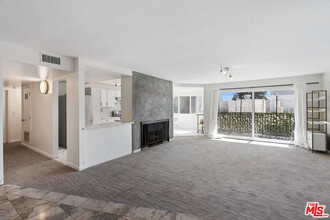 1230 Horn Ave in West Hollywood, CA - Building Photo - Building Photo