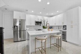5022 NW 16th Way in Boca Raton, FL - Building Photo