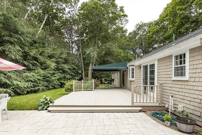25 Naushon Cir in Barnstable, MA - Building Photo - Building Photo