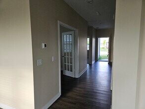 2704 Grassy Br Dr in Whitestown, IN - Building Photo - Building Photo