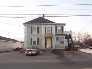 1311 Middlesex St in Lowell, MA - Building Photo - Building Photo