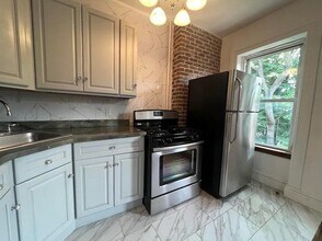 45 Eldert St in Brooklyn, NY - Building Photo - Building Photo