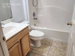 4750 Fiske Cir in Orlando, FL - Building Photo - Building Photo