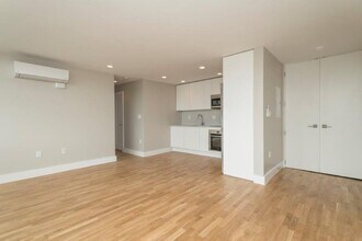 336 Harvard St, Unit 7 in Cambridge, MA - Building Photo - Building Photo