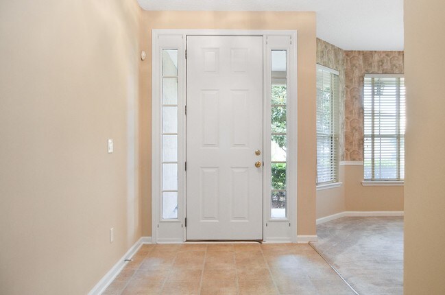 3420 Victoria Lakes Dr N in Jacksonville, FL - Building Photo - Building Photo