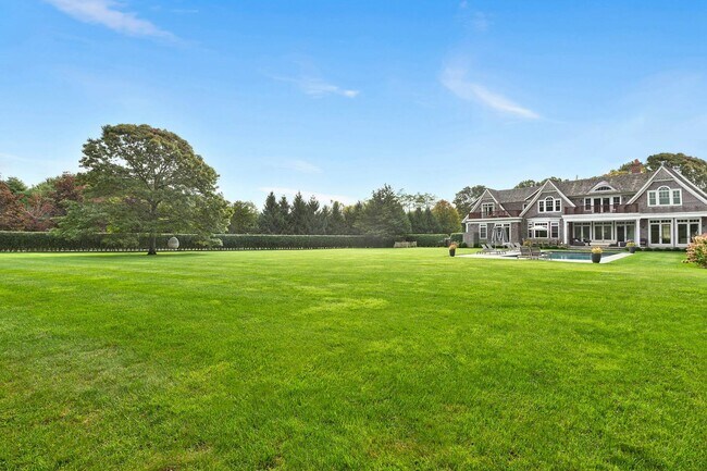 16 Ranch Ct in Sagaponack, NY - Foto de edificio - Building Photo