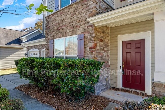 6012 Thorburn Way in Belmont, NC - Building Photo - Building Photo