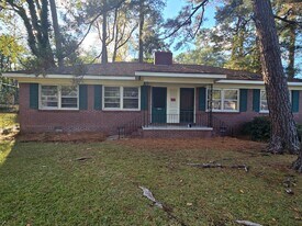 1575 Lonsford Dr in Columbia, SC - Building Photo