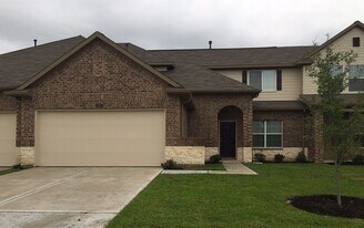 12247 Ghita Lane in Houston, TX - Building Photo