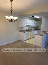 513 Meadowland Ct in Hope Mills, NC - Building Photo - Building Photo