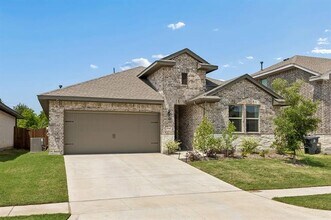 1242 Champlain Wy in Dallas, TX - Building Photo - Building Photo