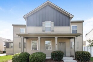 3810 Humber Ct in Cumming, GA - Building Photo