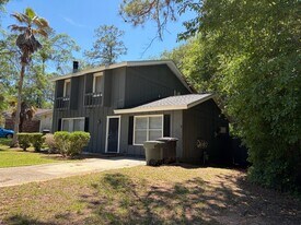 1819 Salmon Dr in Tallahassee, FL - Building Photo