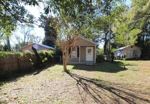 1007 W Hatton St in Pensacola, FL - Building Photo