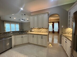 106 Bella Luce in Shenandoah, TX - Building Photo - Building Photo