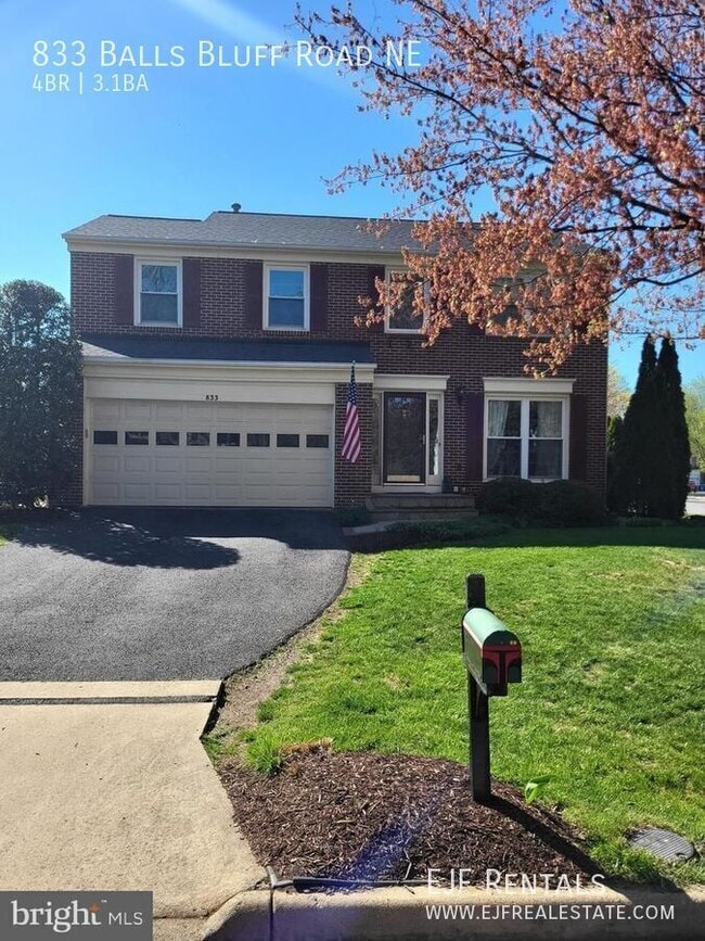 833 Balls Bluff Rd NE in Leesburg, VA - Building Photo - Building Photo