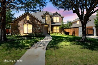 423 Rainforest Ct in Murphy, TX - Building Photo - Building Photo