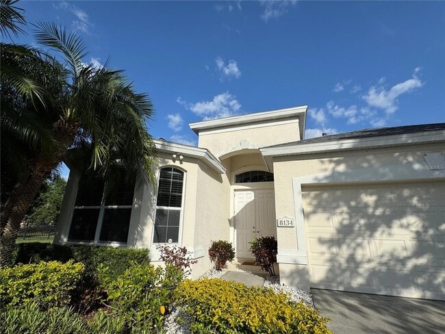 8134 Coates Row Pl in Bradenton, FL - Building Photo - Building Photo