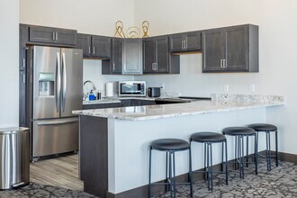 City's Edge in Sioux Falls, SD - Foto de edificio - Interior Photo