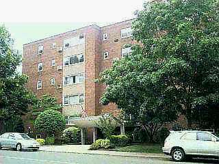 Wincenter Condominium