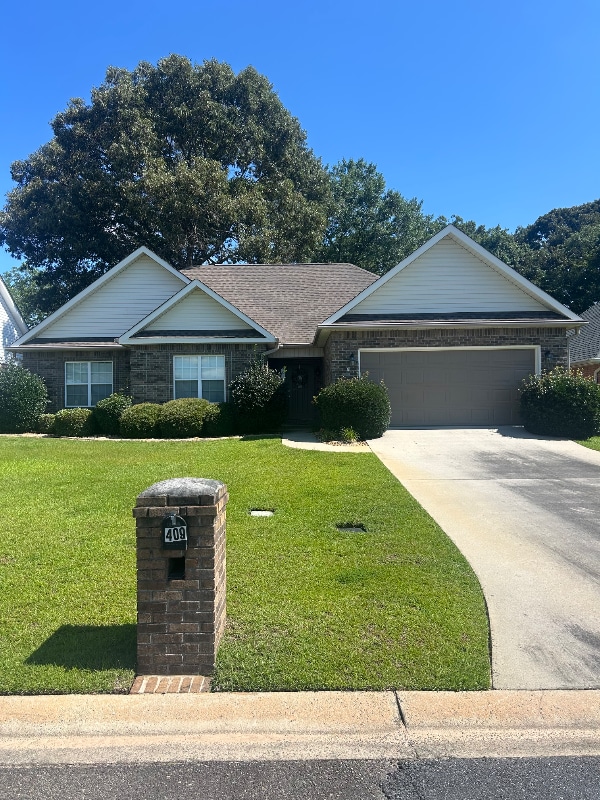 property at 409 Links View Dr