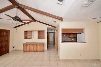 1821 Norma Ln-Unit -2 in Edinburg, TX - Building Photo - Building Photo
