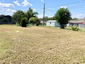 945 W Catbrier Ln in Beverly Hills, FL - Building Photo - Building Photo