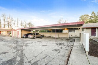 315 Jesse Ray Pl in Windsor, CA - Building Photo - Building Photo