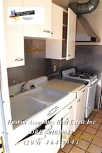 868 W Euclid Ave in Stockton, CA - Building Photo - Building Photo