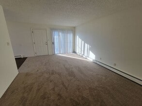 1840 E 17th St in Loveland, CO - Building Photo - Building Photo