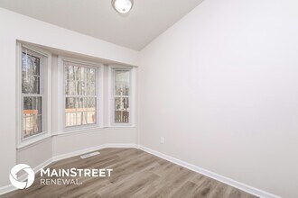 1028 Roundtable Ct in Knightdale, NC - Foto de edificio - Building Photo