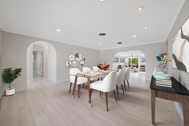 2724 NE 10th St in Pompano Beach, FL - Foto de edificio - Building Photo