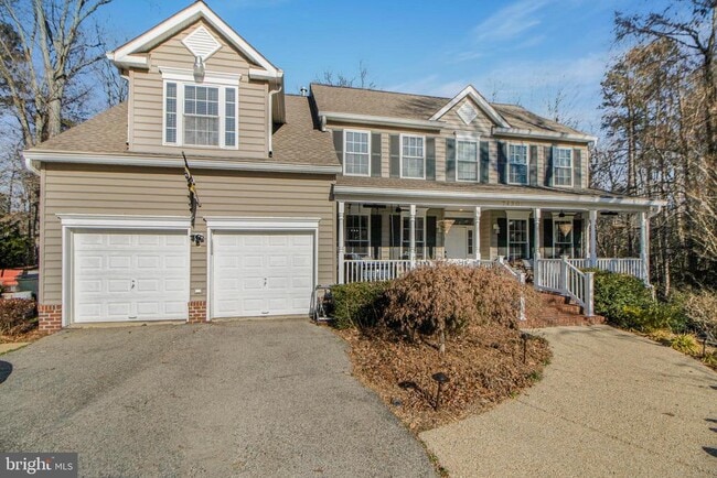 property at 7420 Mayflower Ct