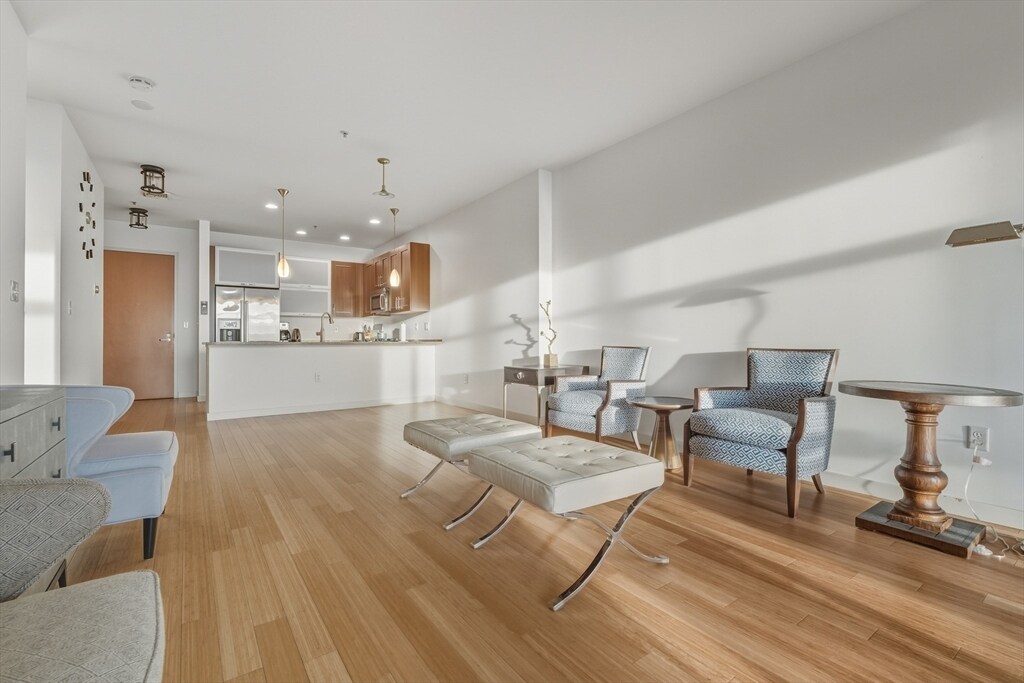 150 Dorchester Ave in Boston, MA - Building Photo