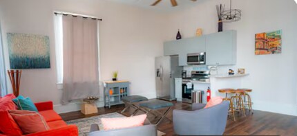 3435 Carondelet St in New Orleans, LA - Building Photo - Building Photo