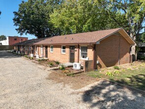 745 Arbor St NE in Concord, NC - Building Photo - Building Photo