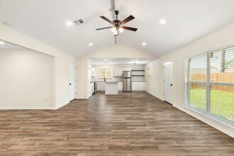 11903 Edgar St in Houston, TX - Foto de edificio - Building Photo