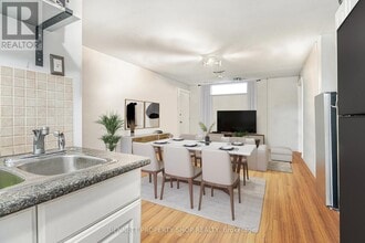 713 Morgan St in Ottawa, ON - Building Photo - Building Photo