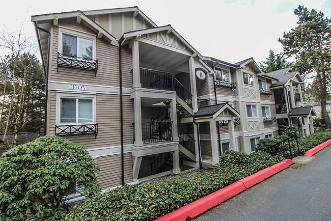 property at 11303 NE 128th St