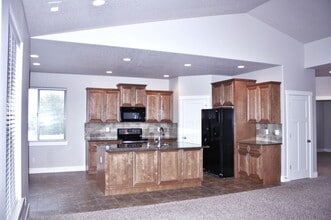 568 Punkie Ln in Richland, WA - Building Photo - Building Photo