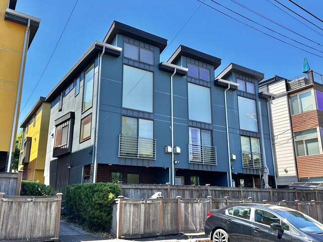 property at 1718 California Ave SW