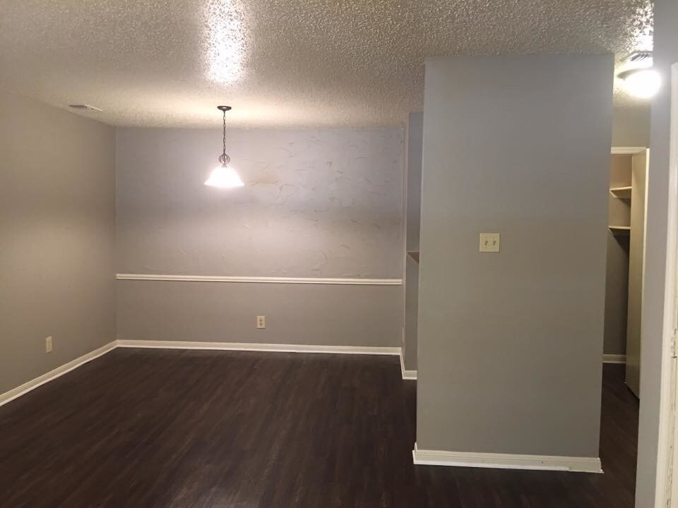 Post Oaks Apartments in Sherman, TX