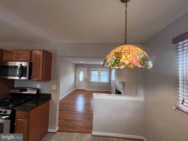 property at 7021 Hickory Hill Rd
