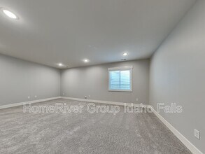 7224 Hamden Ave in Idaho Falls, ID - Building Photo - Building Photo