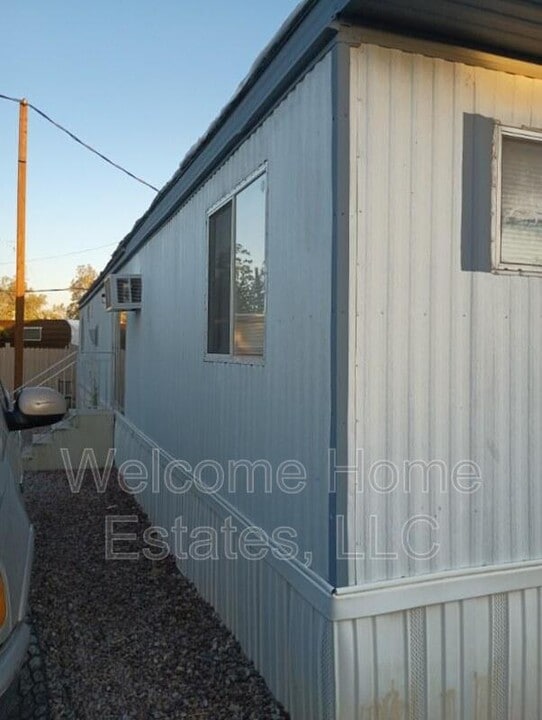 110 E Prince Rd in Tucson, AZ - Building Photo