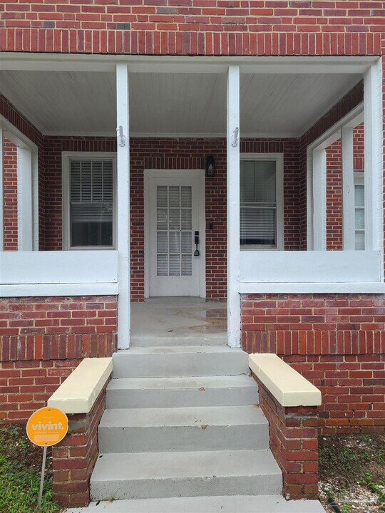 504 N Spring St in Pensacola, FL - Building Photo