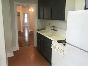 25 S Locust St, Unit 2 in Hagerstown, MD - Building Photo - Building Photo