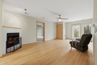 8206 Starr Grass Dr in Madison, WI - Building Photo - Building Photo