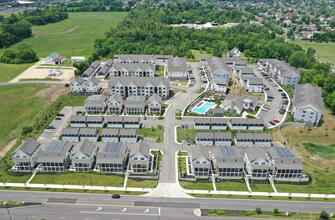 Harrison Landing in Perrysburg, OH - Foto de edificio - Building Photo